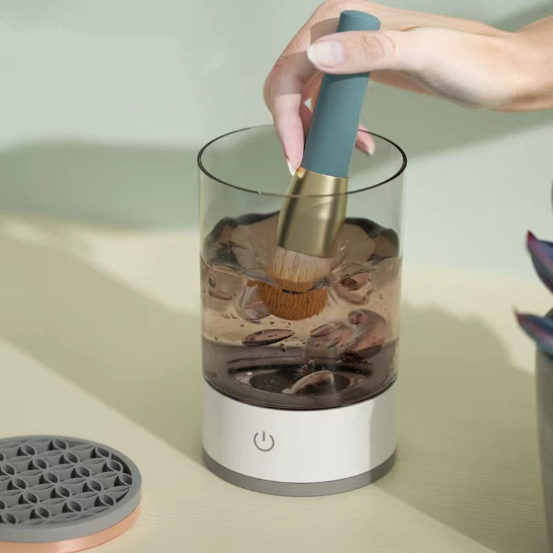 Reinigungswerkzeug für Lidschattenpinsel für Frauen, tragbare elektrische Make-up-Pinsel-Reinigungsmaschine mit USB-Aufladung, automatischer Kosmetikpinsel