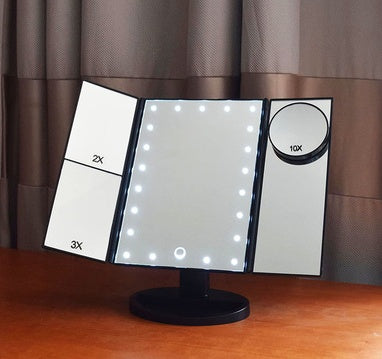 Dreiseitiger, faltbarer Vergrößerungs-Schminkspiegel für den Schreibtisch mit Lampe