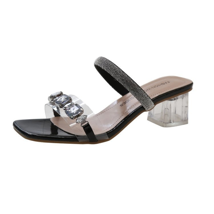 Sandalen und Hausschuhe in Übergröße für Damen mit Strasssteinen und klobigem Absatz
